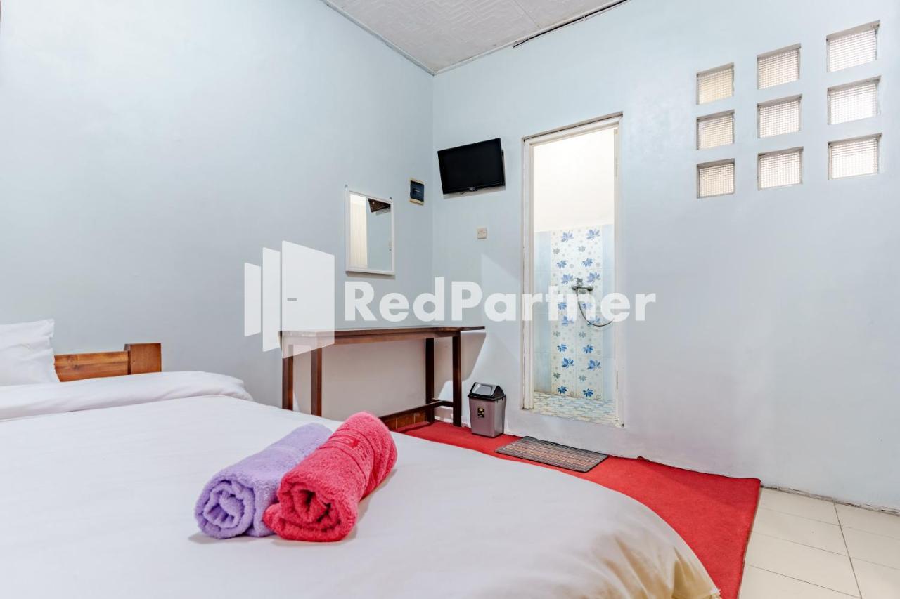 Nafisa Homestay Syariah Near Jatim Park 3 Batu Mitra Reddoorz Malang Exterior foto