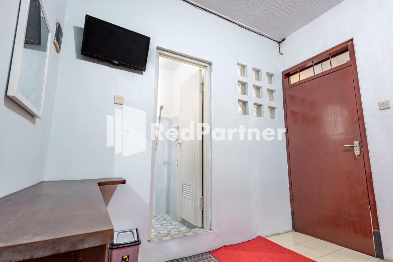 Nafisa Homestay Syariah Near Jatim Park 3 Batu Mitra Reddoorz Malang Exterior foto